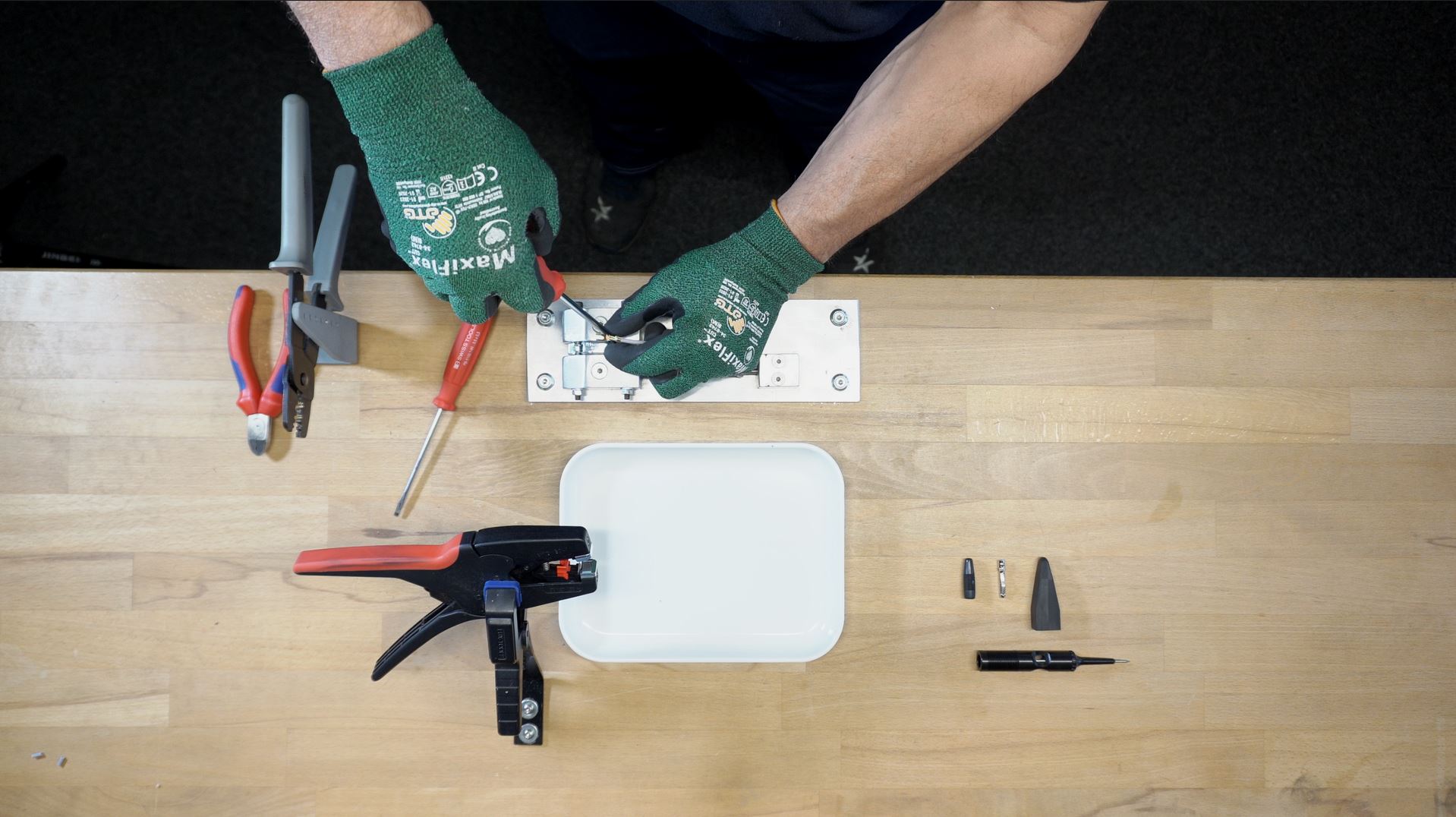 Moskito Prüflampe im Produktionsprozess